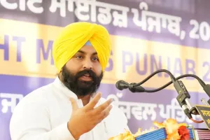  ਮੁਕਤਸਰ ਸਾਹਿਬ ਵਿਖੇ ‘ਬ੍ਰਾਈਟ ਮਾਈਂਡਜ਼ ਪੰਜਾਬ’ ਤਹਿਤ 1050 ਤੋਂ ਵੱਧ ਹੋਣਹਾਰ ਵਿਦਿਆਰਥੀਆਂ ਦਾ ਸਨਮਾਨ