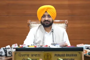 ਪੰਜਾਬ ਵਿੱਚ ਸ਼੍ਰੀ ਗੁਰੂ ਰਵਿਦਾਸ ਦੇ 650ਵੇਂ ਪ੍ਰਕਾਸ਼ ਪੁਰਬ 'ਤੇ ਡਰੋਨ ਸ਼ੋਅ 6.5 ਲੱਖ ਝੰਡੇ ਵੰਡੇ ਜਾਣਗੇ, ਵਾਰਾਣਸੀ ਸਮੇਤ ਚਾਰ ਸ਼ਹਿਰਾਂ ‘ਚ.. 