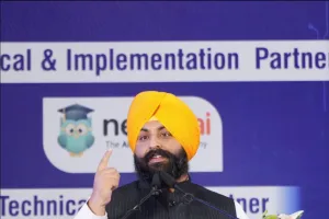 ਮੈਂ ਅਸਤੀਫ਼ੇ ਲਈ ਤਿਆਰ: ਫਾਰਮੇਸੀ ਪ੍ਰੀਖਿਆ 'ਚ ਹੋਈ ਸੀ ਨਕਲ ਹਰਜੋਤ ਬੈਂਸ ਬੋਲੇ- ਅਸੀਂ ਤਾਂ ਇਸਨੂੰ ਫੜਿਆ ਸੀ