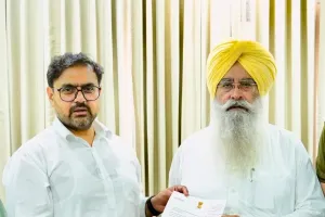 ਗੁਰਮੀਤ ਸਿੰਘ ਖੁੱਡੀਆਂ ਅਤੇ ਜੰਮੂ-ਕਸ਼ਮੀਰ ਦੇ ਮੰਤਰੀ ਸਤੀਸ਼ ਸ਼ਰਮਾ ਵੱਲੋਂ ਪਸ਼ੂਧਨ ਤੇ ਵਿਚਾਰ-ਚਰਚਾ