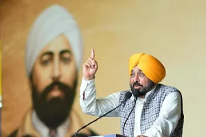 ਆਪ ਸਰਕਾਰ ਦੇਸ਼ ਲਈ ਮਹਾਨ ਕੁਰਬਾਨੀਆਂ ਦੇਣ ਵਾਲੇ ਆਜ਼ਾਦੀ ਘੁਲਾਟੀਆਂ ਦੇ ਸੁਪਨਿਆਂ ਨੂੰ ਸਾਕਾਰ ਕਰਨ ਲਈ ਪੂਰੀ ਤਰ੍ਹਾਂ ਵਚਨਬੱਧ