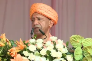 ਦੇਸ਼ ਵਿੱਚ ਸਿਰਫ਼ 4 ਜਾਤਾਂ— ਗਰੀਬ, ਯੁਵਾ, ਮਹਿਲਾ, ਕਿਸਾਨ; ਕਾਸ਼ੀ ਵਿੱਚ ਬਾਬਾ ਵਿਸ਼ਵਨਾਥ ਵੀ ਤਿਰੰਗੇ ਵਿੱਚ ਰੰਗੇ- ਯੋਗੀ ਆਦਿਤਿਆਨਾਥ...