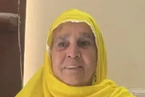 ਮਾਤਾ ਹਰਪਾਲ ਕੌਰ ਨੇ ਸਵ. ਨੇਹਾ ਦੇ ਪਰਿਵਾਰ ਨਾਲ ਦੁੱਖ ਸਾਂਝਾ ਕੀਤਾ*
