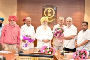 ਪੰਜਾਬ ਸਰਕਾਰ ਦੇ ਮੰਤਰੀ ਸਮੂਹ ਵੱਲੋਂ ਝੋਨੇ ਦੇ ਖਰੀਦ ਸੀਜ਼ਨ ਦੇ ਮੱਦੇਨਜ਼ਰ ਚੌਲ ਮਿੱਲਰਾਂ ਨੂੰ ਪੂਰਨ ਸਹਿਯੋਗ ਦਾ ਭਰੋਸਾ