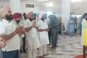 ਆਈ.ਪੀ.ਆਰ.ਓ. ਅਮਨਪ੍ਰੀਤ ਸਿੰਘ ਮਨੌਲੀ ਦੇ ਪਿਤਾ ਮਨਜੀਤ ਸਿੰਘ ਮਨੌਲੀ ਨਮਿਤ ਅੰਤਿਮ ਅਰਦਾਸ ਹੋਈ