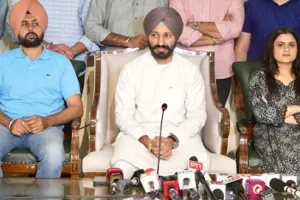 ਆਪ ਨੇ ਪੰਜਾਬ ਯੂਨੀਵਰਸਿਟੀ ਚੋਣਾਂ ਲਈ ਐਮਪੀ ਮੀਤ ਹੇਅਰ ਅਤੇ ਵਿਧਾਇਕ ਅੰਮ੍ਰਿਤਪਾਲ ਸਿੰਘ ਸੁਖਾਨੰਦ ਨੂੰ ਬਣਾਇਆ ਚੋਣ ਇੰਚਾਰਜ