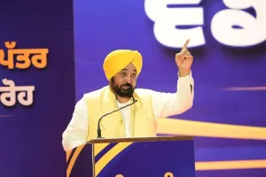 ਨਾ ਕੈਸ਼, ਨਾ ਫਰਮਾਇਸ਼: ਮੁੱਖ ਮੰਤਰੀ ਭਗਵੰਤ ਸਿੰਘ ਮਾਨ ਨੇ 866 ਨੌਜਵਾਨਾਂ ਨੂੰ ਸੌਂਪੇ ਸਰਕਾਰੀ ਨੌਕਰੀਆਂ ਦੇ ਨਿਯੁਕਤੀ ਪੱਤਰ