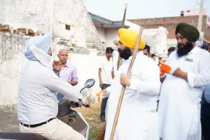 ਹਰਜੋਤ ਸਿੰਘ ਬੈਂਸ ਵੱਲੋਂ ਨੰਗਲ ਤੋਂ ਸੂਬੇ ਭਰ ਵਿੱਚ 10 ਰੋਜ਼ਾ ਸਫ਼ਾਈ ਮੁਹਿੰਮ ਦਾ ਆਗਾਜ਼; ਸਫ਼ਾਈ ਸੇਵਕਾਂ, ਕੌਂਸਲਰਾਂ ਅਤੇ ਸ਼ਹਿਰ ਵਾਸੀਆਂ ਨੇ ਵਧ-ਚੜ੍ਹ ਕੇ ਲਿਆ ਹਿੱਸਾ