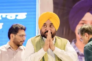  ‘ਮੁੱਖ ਮੰਤਰੀ ਸਿਹਤ ਯੋਜਨਾ’ ਤਹਿਤ ਬਣੇ 1.26 ਕਰੋੜ ਕਾਰਡਾਂ ਦੀ ਵੰਡ ਦੀ ਸ਼ੁਰੂਆਤ, 54 ਲੱਖ ਪਰਿਵਾਰਾਂ ਨੂੰ ਮਿਲੀ ਸਿਹਤ ਸੁਰੱਖਿਆ