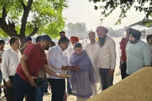 ਵਿਧਾਇਕ ਨਰਿੰਦਰ ਕੌਰ ਭਰਾਜ ਵੱਲੋਂ ਸੰਗਰੂਰ ਅਤੇ ਭਵਾਨੀਗੜ੍ਹ ਦੀਆਂ ਅਨਾਜ ਮੰਡੀਆਂ ਵਿੱਚ ਝੋਨੇ ਦੀ ਖਰੀਦ ਦੀ ਸ਼ੁਰੂਆਤ