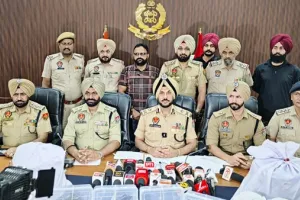 ਅੰਮ੍ਰਿਤਸਰ ਵਿੱਚ ਫ਼ੌਜੀ ਜਵਾਨ ਸਮੇਤ ਸੱਤ ਗ੍ਰਿਫ਼ਤਾਰ, 14 ਪਿਸਤੌਲਾਂ ਅਤੇ 20 ਕਿਲੋ ਹੈਰੋਇਨ ਬਰਾਮਦ