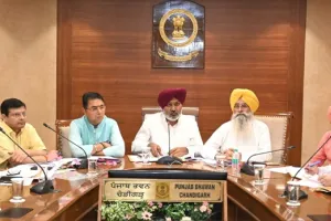 ਭਗਵੰਤ ਮਾਨ ਸਰਕਾਰ ਵੱਲੋਂ ਬੀ.ਕੇ.ਯੂ. (ਏਕਤਾ ਉਗਰਾਹਾਂ) ਨਾਲ ਲੰਬੀ ਮੀਟਿੰਗ; ਕਿਸਾਨਾਂ ਦੇ ਮਸਲਿਆਂ ਦੇ ਸਮਾਂਬੱਧ ਹੱਲ ਦਾ ਦਿੱਤਾ ਭਰੋਸਾ