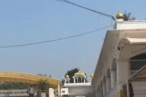 ਮੋਦੀ ਦੀ ਦਿੱਲੀ ਪੁਲਿਸ ਜੁੱਤੇ ਪਾ ਕੇ ਅਤੇ ਨੰਗੇ ਸਿਰ ਗੁਰਦੁਆਰਾ ਬੰਗਲਾ ਸਾਹਿਬ ਵਿੱਚ ਦਾਖਲ ਹੋਈ, ਗੁਰੂ ਘਰ ਦੀ ਪਵਿੱਤਰਤਾ ਦੀ ਉਲੰਘਣਾ ਕੀਤੀ: ਕੁਲਤਾਰ ਸਿੰਘ ਸੰਧਵਾਂ
