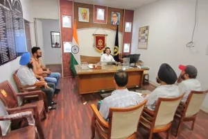 ਐਸ.ਡੀ.ਐਮ ਪੱਟੀ ਵੱਲੋਂ ਖੇਤੀਬਾੜੀ ਅਧਿਕਾਰੀਆਂ ਅਤੇ ਕਲੱਸਟਰ ਅਫ਼ਸਰਾਂ ਨਾਲ ਮੀਟਿੰਗ
