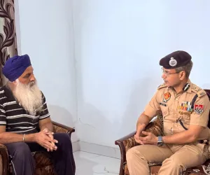 ਡੀਜੀਪੀ ਗੌਰਵ ਯਾਦਵ ਵੱਲੋਂ ਬਟਾਲਾ ਵਿੱਚ ਸ਼ਹੀਦ ਏ.ਐਸ.ਆਈ. ਜੋਗਾ ਸਿੰਘ ਦੇ ਪਰਿਵਾਰ ਨਾਲ ਮੁਲਾਕਾਤ, ਡੂੰਘਾ ਦੁੱਖ ਪ੍ਰਗਟਾਇਆ