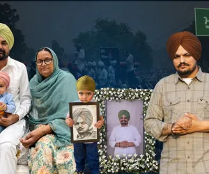 ਸਿੱਧੂ ਮੂਸੇਵਾਲਾ ਦੀ ਬਰਸੀ 'ਤੇ ਪ੍ਰਸ਼ੰਸਕਾਂ ਤੇ ਨੌਜਵਾਨਾਂ ਨੂੰ ਵੱਡਾ ਤੋਹਫਾ; ਪਿੰਡ ਮੂਸਾ ਵਿਖੇ ਸ਼ਾਨਦਾਰ ਖੇਡ ਸਟੇਡੀਅਮ ਦਾ ਹੋਇਆ ਉਦਘਾਟਨ