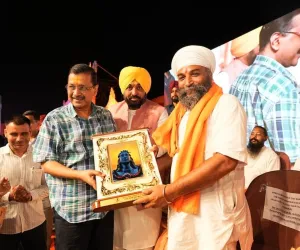 ਅੰਮ੍ਰਿਤਸਰ ਵਿੱਚ ਮਾਤਾ ਸੀਤਾ ਅਤੇ ਲਵ-ਕੁਸ਼ ਨੂੰ ਸਮਰਪਿਤ ਵਿਸ਼ਾਲ ਮੰਦਰ ਬਣਾਇਆ ਜਾਵੇਗਾ: ਅਰਵਿੰਦ ਕੇਜਰੀਵਾਲ