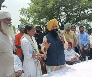 ਪੰਜਾਬ ਰਾਜ ਅਨੁਸੂਚਿਤ ਜਾਤੀਆਂ ਕਮਿਸ਼ਨ ਦੇ ਚੇਅਰਮੈਨ ਨੇ ਖੁੱਲ੍ਹੀ ਕਚਿਹਰੀ ਲਾ ਕੇ ਲੋਕਾਂ ਦੀਆਂ ਸਮੱਸਿਆਵਾਂ ਸੁਣੀਆਂ