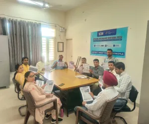 ਘਰ -ਘਰ ਜਾ ਕੇ ਨਾਗਰਿਕਾਂ ਨੂੰ ਕੀਤਾ ਜਾਵੇਗਾ ਜਾਗਰੂਕ, ਕੋਈ ਵੀ ਯੋਗ ਵੋਟਰ ਸੂਚੀ ਤੋਂ ਵਾਂਝਾ ਨਾ ਰਹੇ-ਡਾ. ਮੁਹੰਮਦ ਇਰਫਾਨ