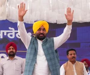 ਮੁੱਖ ਮੰਤਰੀ ਭਗਵੰਤ ਸਿੰਘ ਮਾਨ ਨੇ ਸਮਾਣਾ ਵਿੱਚ ਖੇਡ ਸਟੇਡੀਅਮ ਦਾ ਨੀਂਹ ਪੱਥਰ ਰੱਖਿਆ; ਨਸ਼ਿਆਂ ਖ਼ਿਲਾਫ਼ ਖੇਡਾਂ ਨੂੰ ਸਭ ਤੋਂ ਕਾਰਗਰ ਹਥਿਆਰ ਦੱਸਿਆ