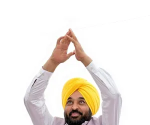 ਔਰਤਾਂ ਦੀ 'ਸਤਿਕਾਰ ਰਾਸ਼ੀ' ਅੱਜ ਬੈਂਕ ਖਾਤਿਆਂ ਵਿੱਚ ਜਮ੍ਹਾਂ ਕੀਤੀ ਜਾਵੇਗੀ: ਮੁੱਖ ਮੰਤਰੀ ਭਗਵੰਤ ਸਿੰਘ ਮਾਨ
