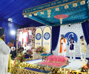 ਰੂਹਾਨੀ ਮਾਹੌਲ 'ਚ ਰੰਗਿਆ CGC ਕੈਂਪਸ: ਨਵੇਂ ਸੈਸ਼ਨ ਦੀ ਸ਼ੁਰੂਆਤ ਮੌਕੇ ਸ੍ਰੀ ਅਖੰਡ ਪਾਠ ਸਾਹਿਬ ਦੇ ਭੋਗ ਪਾ ਕੇ ਮੰਗੀ ਸਰਬੱਤ ਦੇ ਭਲੇ ਦੀ ਅਰਦਾਸ!