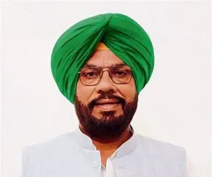ਬਾਦਲ ਪਰਿਵਾਰ ਪੰਜਾਬ ਅਤੇ ਸਿੱਖ ਪੰਥ ਦਾ ਸਭ ਤੋਂ ਵੱਡਾ ਦੁਸ਼ਮਣ: ਕੁਲਦੀਪ ਸਿੰਘ ਧਾਲੀਵਾਲ