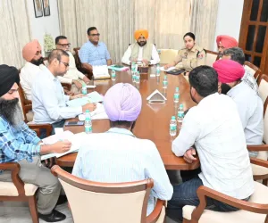  ਠੇਕੇ 'ਤੇ ਕੰਮ ਕਰਨ ਵਾਲੇ ਕਰਮਚਾਰੀਆਂ ਨੂੰ ਰੈਗੂਲਰ ਕਰਨ ਦਾ ਫ਼ੈਸਲਾ ਨਿਰਪੱਖ ਢੰਗ ਨਾਲ ਲਾਗੂ ਕੀਤਾ ਜਾਵੇਗਾ: ਤਰੁਨਪ੍ਰੀਤ ਸਿੰਘ ਸੌਂਦ