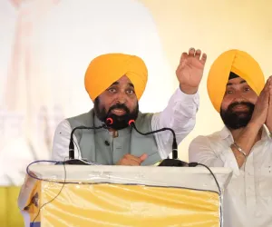 ਲੋਕਾਂ ਦੇ ਸਹਿਯੋਗ ਨਾਲ ਪੰਜਾਬ ਨੂੰ ਹਰੇਕ ਖ਼ੇਤਰ ਵਿੱਚ ਨੰਬਰ ਇਕ ਬਣਾਉਣ ਦਾ ਸਫ਼ਰ ਜਾਰੀ ਰਹੇਗਾ: ਮੁੱਖ ਮੰਤਰੀ ਭਗਵੰਤ ਸਿੰਘ ਮਾਨ