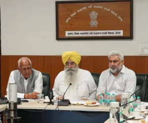 ਪੰਜਾਬ ਵੱਲੋਂ ਆਗਾਮੀ ਖ਼ਰੀਦ ਲਈ ਭੰਡਾਰਨ ਹਿੱਤ ਜਗ੍ਹਾ ਵਾਸਤੇ ਮਹੀਨਾਵਾਰ 12 ਲੱਖ ਮੀਟ੍ਰਿਕ ਟਨ ਅਨਾਜ ਦੀ ਚੁਕਾਈ 'ਤੇ ਜ਼ੋਰ