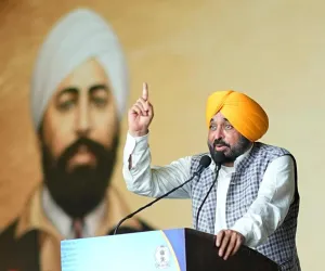 ਆਪ ਸਰਕਾਰ ਦੇਸ਼ ਲਈ ਮਹਾਨ ਕੁਰਬਾਨੀਆਂ ਦੇਣ ਵਾਲੇ ਆਜ਼ਾਦੀ ਘੁਲਾਟੀਆਂ ਦੇ ਸੁਪਨਿਆਂ ਨੂੰ ਸਾਕਾਰ ਕਰਨ ਲਈ ਪੂਰੀ ਤਰ੍ਹਾਂ ਵਚਨਬੱਧ