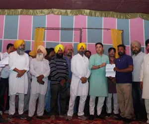 ਕੈਬਨਿਟ ਮੰਤਰੀ ਅਮਨ ਅਰੋੜਾ ਨੇ ਸੁਨਾਮ ਹਲਕੇ ਦੇ 40 ਪਿੰਡਾਂ ਦੇ 59 ਵਿਕਾਸ ਕਾਰਜਾਂ ਲਈ 02.60 ਕਰੋੜ ਰੁਪਏ ਦੀਆਂ ਗ੍ਰਾਂਟਾਂ ਦੇ ਚੈੱਕ ਵੰਡੇ