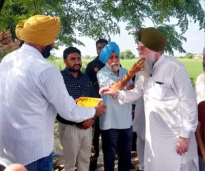  ਸਪੀਕਰ ਨੇ ਪਿੰਡ ਸੰਧਵਾਂ ਵਿਖੇ ਰਸਤੇ ਦੀ ਉਸਾਰੀ ਦਾ ਕੰਮ ਸ਼ੁਰੂ ਕਰਵਾਇਆ