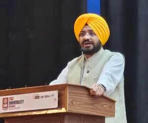 ਸ੍ਰੀ ਗੁਰੂ ਰਵਿਦਾਸ ਜੀ ਨੇ ਛੇ ਸਦੀਆਂ ਪਹਿਲਾਂ ਜ਼ੁਲਮ ਅਤੇ ਜਾਤ ਆਧਾਰਿਤ ਵਿਤਕਰੇ ਵਿਰੁੱਧ ਬੁਲੰਦ ਕੀਤੀ ਆਵਾਜ਼: ਤਰੁਨਪ੍ਰੀਤ ਸਿੰਘ ਸੌਂਦ