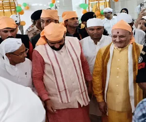 ਕੈਥਲ ਦੇ ਪਿੰਡ ਜੜੌਲਾ ਪਹੁੰਚੇ ਮੁੱਖ ਮੰਤਰੀ ਨਾਇਬ ਸਿੰਘ ਸੈਣੀ; ਗੁਰੂ ਰਵਿਦਾਸ ਮਹਾਰਾਜ ਦੇ ਮੂਰਤੀ ਸਥਾਪਨਾ ਸਮਾਗਮ ਵਿੱਚ ਹੋਏ ਸ਼ਾਮਲ