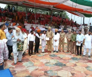 ਸੁਤੰਤਰਤਾ ਦਿਵਸ ਮੌਕੇ ਪੰਜਾਬ ਨੇ ‘ਯੁੱਧ ਨਸ਼ਿਆਂ ਵਿਰੁੱਧ’ ਦੇ ਜ਼ਮੀਨੀ ਪੱਧਰ ਦੇ ਵਲੰਟੀਅਰਾਂ ਨੂੰ ਕੀਤਾ ਸਨਮਾਨਿਤ