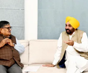 ਮਾਨਵਤਾ ਦੇ ਆਧਾਰ 'ਤੇ ਮੰਗੀ ਪੈਰੋਲ: ਜਗਤਾਰ ਹਵਾਰਾ ਮਾਮਲੇ 'ਚ ਪੰਜਾਬ ਦੇ ਮੁੱਖ ਮੰਤਰੀ ਨੇ ਗਵਰਨਰ ਨਾਲ ਕੀਤੀ ਅਹਿਮ ਮੁਲਾਕਾਤ