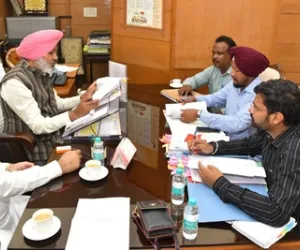 ਵਿੱਤ ਮੰਤਰੀ ਹਰਪਾਲ ਸਿੰਘ ਚੀਮਾ ਵੱਲੋਂ ਟਰਾਂਸਪੋਰਟ ਅਤੇ ਜਲ ਸਪਲਾਈ ਵਿਭਾਗ ਦੀਆਂ ਮੁਲਾਜ਼ਮ ਯੂਨੀਅਨਾਂ ਨਾਲ ਮੀਟਿੰਗਾਂ