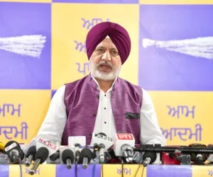 ਭਾਜਪਾ ਦੇ ਇਸ਼ਾਰੇ 'ਤੇ  ਹਰਭਜਨ ਸਿੰਘ ਭੱਜੀ ਤੇ ਹੋਰ ਸੈਲੀਬ੍ਰਿਟੀਜ਼ ਸੋਸ਼ਲ ਮੀਡੀਆ 'ਤੇ ਪੰਜਾਬ ਨੂੰ ਬਦਨਾਮ ਕਰਨ ਲਈ ਚਲਾ ਰਹੇ ਮੁਹਿੰਮ: ਬਲਤੇਜ ਪੰਨੂ