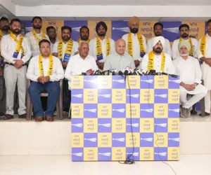 ਸੰਗਰੂਰ ਵਿੱਚ ਕਾਂਗਰਸ ਨੂੰ ਵੱਡਾ ਝਟਕਾ: ਸੀਨੀਅਰ ਆਗੂ ਅਤੇ ਪ੍ਰਮੁੱਖ ਵਰਕਰ ਆਮ ਆਦਮੀ ਪਾਰਟੀ ਵਿੱਚ ਸ਼ਾਮਲ