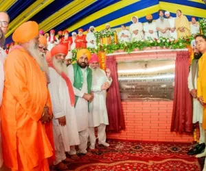 ਮੁੱਖ ਮੰਤਰੀ ਭਗਵੰਤ ਸਿੰਘ ਮਾਨ ਨੇ ਸ੍ਰੀ ਗੁਰੂ ਰਵਿਦਾਸ ਬਾਣੀ ਅਧਿਐਨ ਕੇਂਦਰ ਦਾ ਨੀਂਹ ਪੱਥਰ ਰੱਖਿਆ