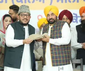 ਮੁੱਖ ਮੰਤਰੀ ਭਗਵੰਤ ਸਿੰਘ ਮਾਨ ਨੇ 5-ਮੰਜ਼ਿਲਾ ਸਕੂਲ ਇਮਾਰਤ ਦਾ ਉਦਘਾਟਨ ਕਰਕੇ ਮਲੇਰਕੋਟਲਾ ਦੀਆਂ ਧੀਆਂ ਨੂੰ ਆਜ਼ਾਦੀ ਦਿਹਾੜੇ ਦਾ ਤੋਹਫ਼ਾ ਦਿੱਤਾ