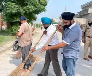 ਵਿਧਾਇਕ ਗੁਰਦੀਪ ਸਿੰਘ ਰੰਧਾਵਾ ਦੀ ਅਗਵਾਈ ਵਿੱਚ 'ਮਿਸ਼ਨ ਕਲੀਨ ਮੁਹਿੰਮ' ਜਾਰੀ