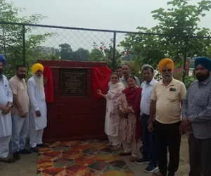 ਭਵਾਨੀਗੜ੍ਹ ਵਿਖੇ 1.11 ਕਰੋੜ ਰੁਪਏ ਦੀ ਲਾਗਤ ਨਾਲ ਢਾਈ ਕਿਲੋਮੀਟਰ ਸੜਕ ਦੇ ਨਿਰਮਾਣ ਕਾਰਜਾਂ ਦੀ ਵਿਧਾਇਕ ਨਰਿੰਦਰ ਕੌਰ ਭਰਾਜ ਵੱਲੋਂ ਸ਼ੁਰੂਆਤ
