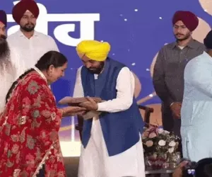 ਕੱਲ ਪੰਜਾਬ ਸਰਕਾਰ 75 ਅਧਿਆਪਕਾਂ ਨੂੰ ਕਰੇਗੀ ਸਟੇਟ ਅਵਾਰਡ-2026 ਨਾਲ ਸਨਮਾਨਿਤ