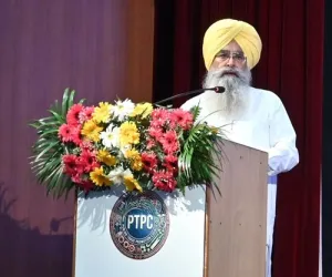 ਸਾਨੂੰ ਉਤਪਾਦਨ ਦੇ ਨਾਲ-ਨਾਲ ਆਪਣੇ ਉਤਪਾਦਾਂ ਦਾ ਬਿਹਤਰ ਮੰਡੀਕਰਨ ਕਰਨਾ ਵੀ ਆਉਣਾ ਚਾਹੀਦੈ: ਗੁਰਮੀਤ ਸਿੰਘ ਖੁੱਡੀਆਂ