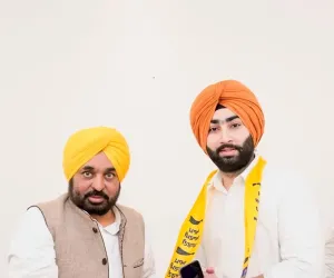 ਮੁੱਖ ਮੰਤਰੀ ਭਗਵੰਤ ਮਾਨ ਨੇ ਸਾਬਕਾ ਵਿਧਾਇਕ ਰਵਿੰਦਰ ਸਿੰਘ ਬ੍ਰਹਮਪੁਰਾ ਅਤੇ ਉਨ੍ਹਾਂ ਦੇ ਸਮਰਥਕਾਂ ਦਾ ਆਪ ਵਿੱਚ ਕੀਤਾ ਸਵਾਗਤ