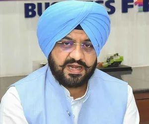 ਕੋਲੇ ਦੀ ਭਾਰੀ ਰਾਸ਼ਟਰੀ ਘਾਟ ਕਾਰਨ ਪੰਜਾਬ ਵਿੱਚ ਬਿਜਲੀ ਸੰਕਟ ਗੰਭੀਰ, ਉਤਪਾਦਨ 1,500 ਮੈਗਾਵਾਟ ਘਟਿਆ: ਤਰੁਨਪ੍ਰੀਤ ਸਿੰਘ ਸੌਂਦ