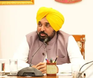 ਮੁੱਖ ਮੰਤਰੀ ਭਗਵੰਤ ਸਿੰਘ ਮਾਨ ਵੱਲੋਂ ਫਸਲੀ ਰਹਿੰਦ-ਖੂੰਹਦ ਦੇ ਸਥਾਈ ਪ੍ਰਬੰਧਨ ਨੂੰ ਉਤਸ਼ਾਹਿਤ ਕਰਨ ਲਈ ਸੀ.ਆਈ.ਆਈ. ਨਾਲ ਮਿਲ ਕੇ ਕੰਮ ਕਰਨ ਦੀ ਵਕਾਲਤ