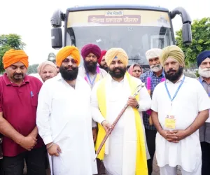 ਕੀਰਤਪੁਰ ਸਾਹਿਬ ਤੋਂ ਮੁੱਖ ਮੰਤਰੀ ਤੀਰਥ ਯਾਤਰਾ ਤਹਿਤ ਬੱਸ ਨੂੰ ਕੈਬਨਿਟ ਮੰਤਰੀ ਹਰਜੋਤ ਬੈਂਸ ਨੇ ਕੀਤਾ ਰਵਾਨਾ